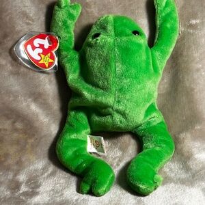 Original 1993 Ty Beanie Baby- "Legs" the Frog PVC Pellets Very Rare 9”